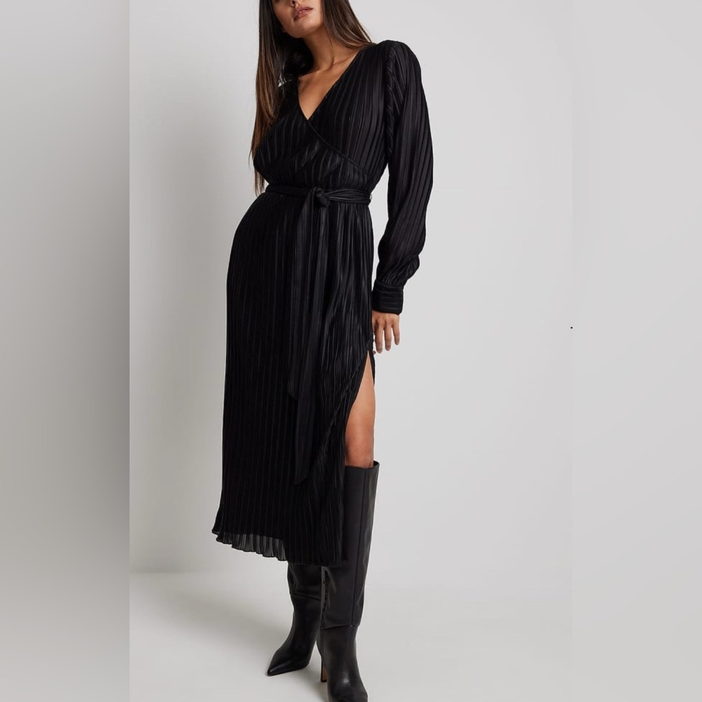 Na-kd Black Wrap Dress